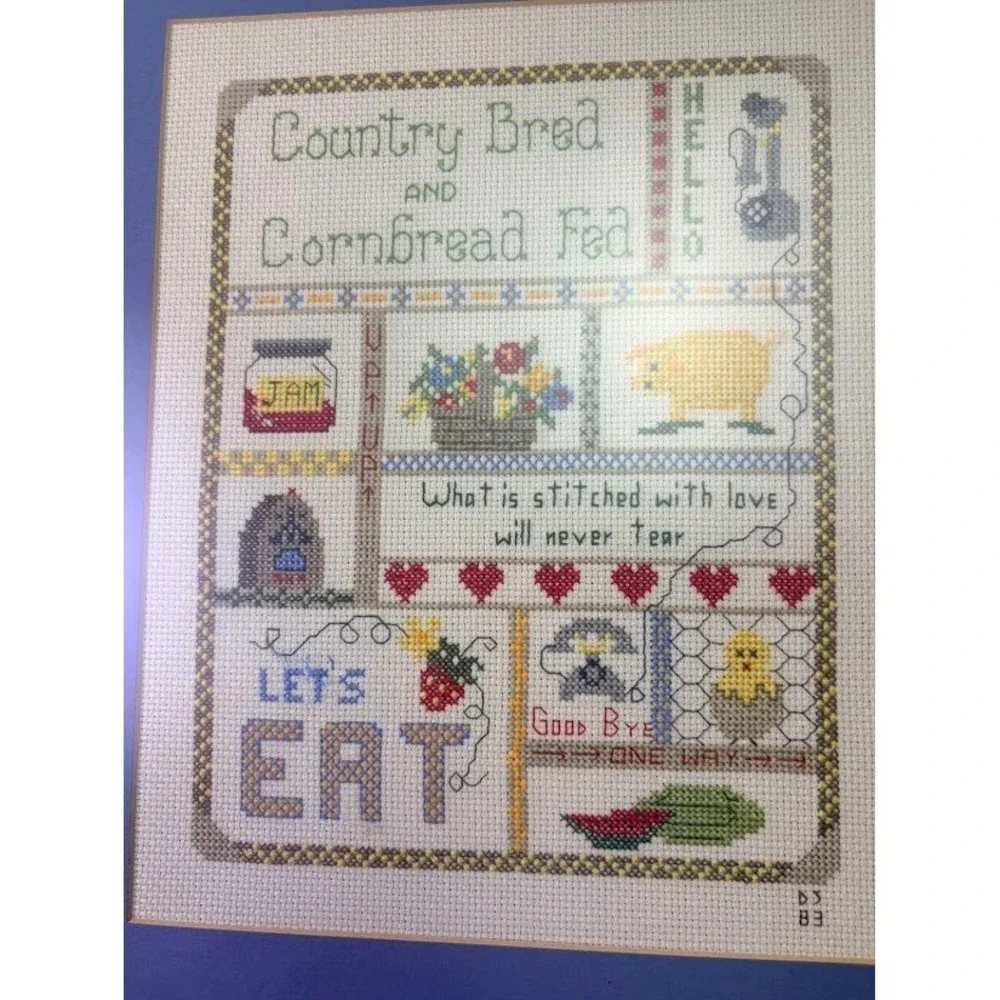 VTG Handmade Cross Stitched Cottagecore Framed Picture Country‎ Living Pigs